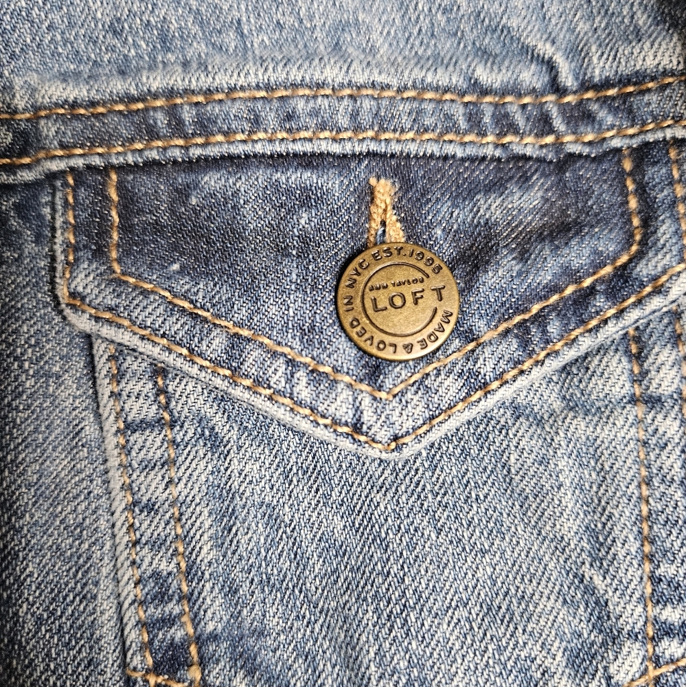 Loft Women's Jean Jacket small Size - Picture 9 of 16
